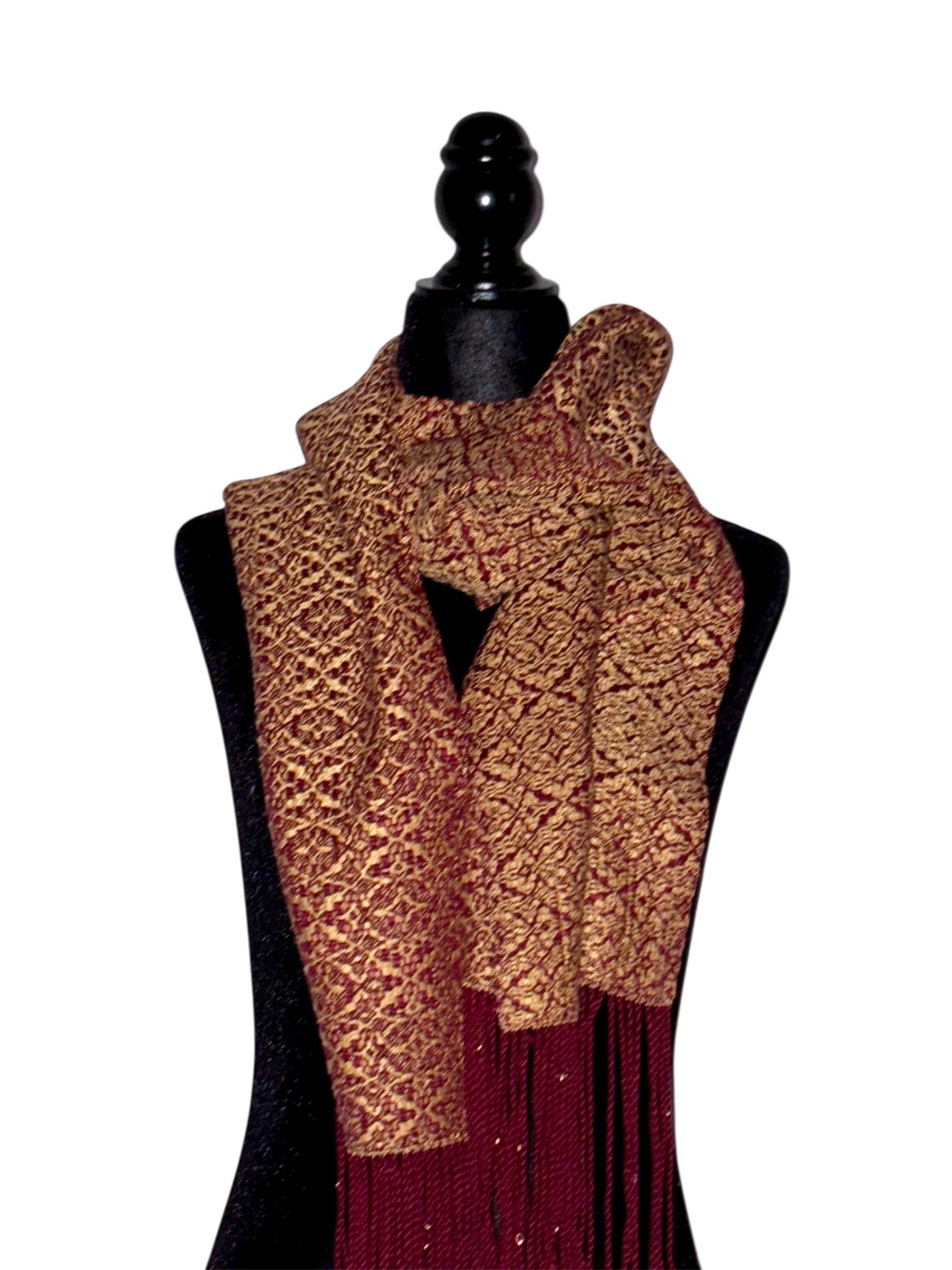 Golden Vine Scarf